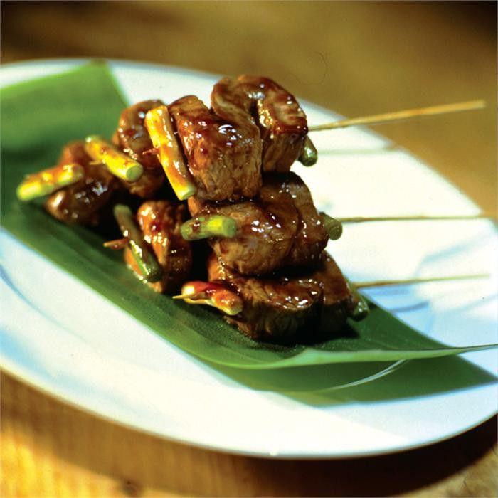 Beef skewers with honey and soy