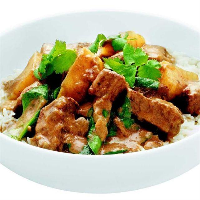 Mild, curry beef casserole