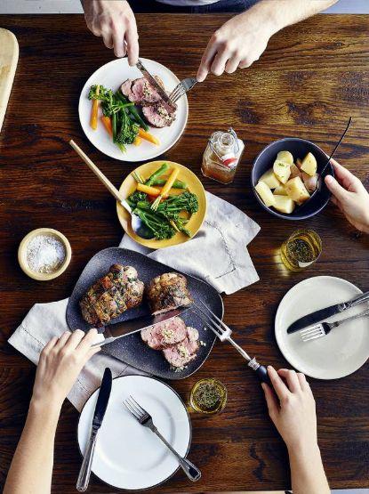 Lamb mini roast stuffed with couscous and sundried tomatoes