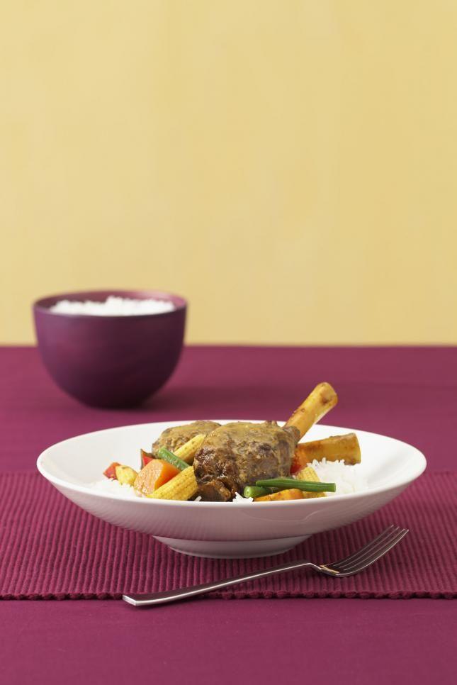 Thai lamb red curry - a delicious spicy lamb coconut curry