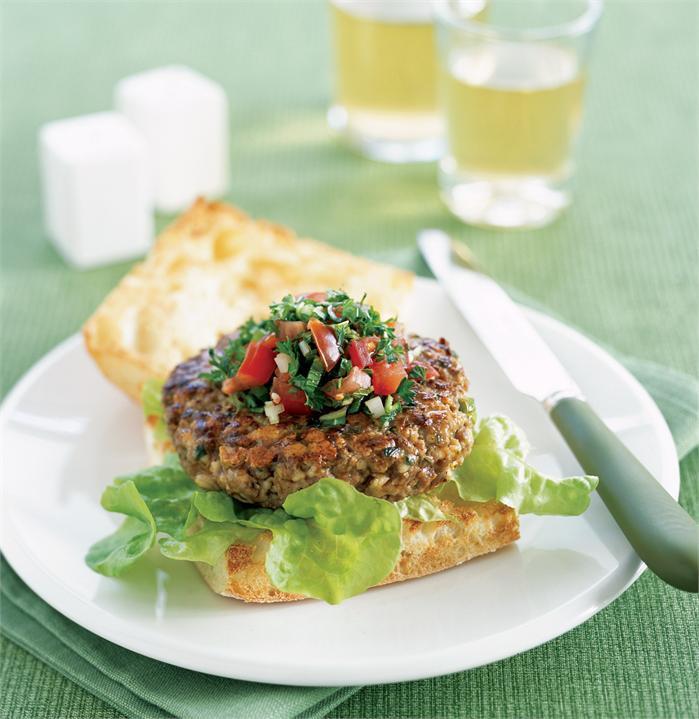 Turkish lamb burgers