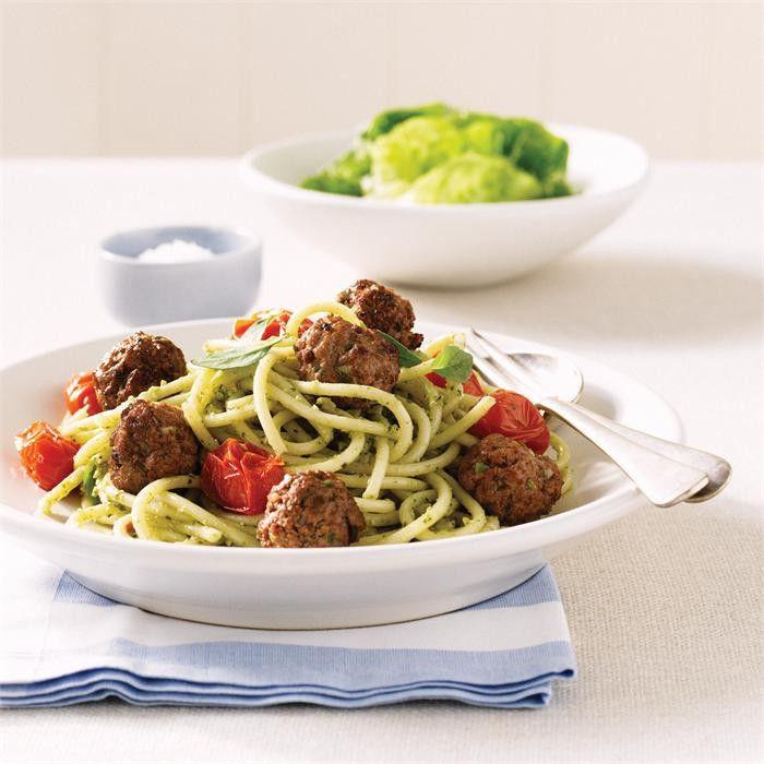 Little meatballs, roasted tomatoes with pesto pasta