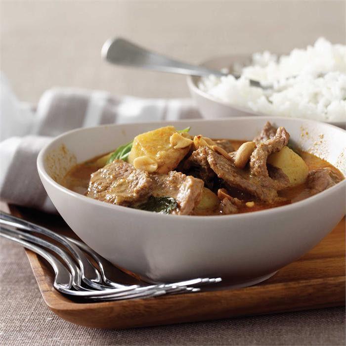 Quick mussaman beef curry