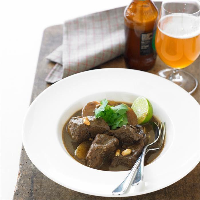 Massaman beef curry by Jeremy Strode